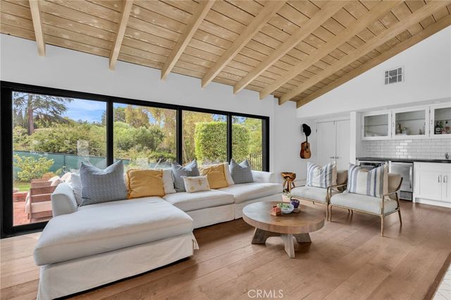 1133 Granvia Altamira, Palos Verdes Estates, CA 90274