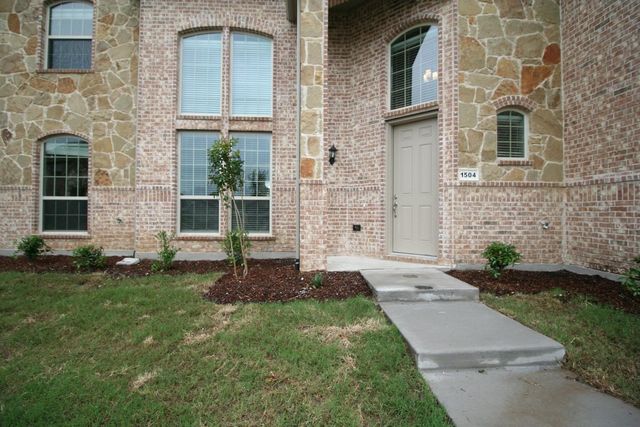 1504 Joy Drive, Carrollton, TX 75007
