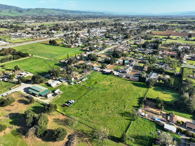 13805 Colony Avenue, San Martin, CA 95046