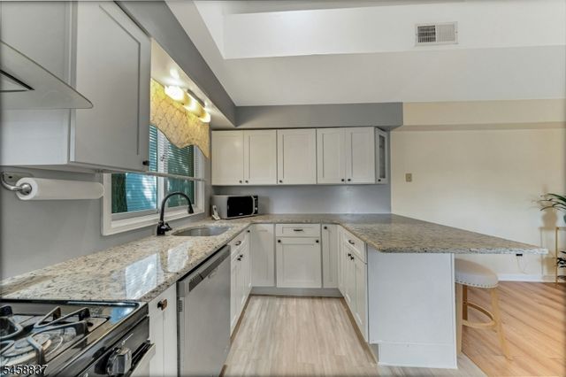 142 Main Ave 2-C, Passaic City, NJ 07055