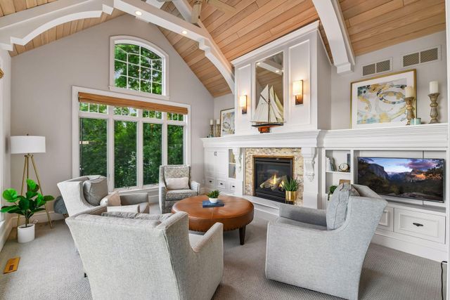 28028 Woodside Road, Shorewood, MN 55331