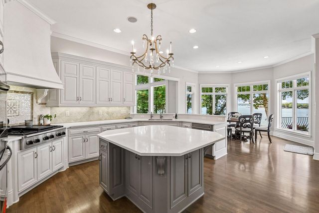 28028 Woodside Road, Shorewood, MN 55331