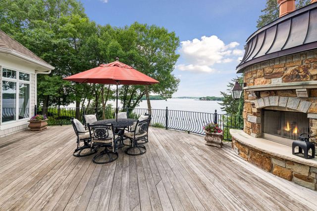 28028 Woodside Road, Shorewood, MN 55331