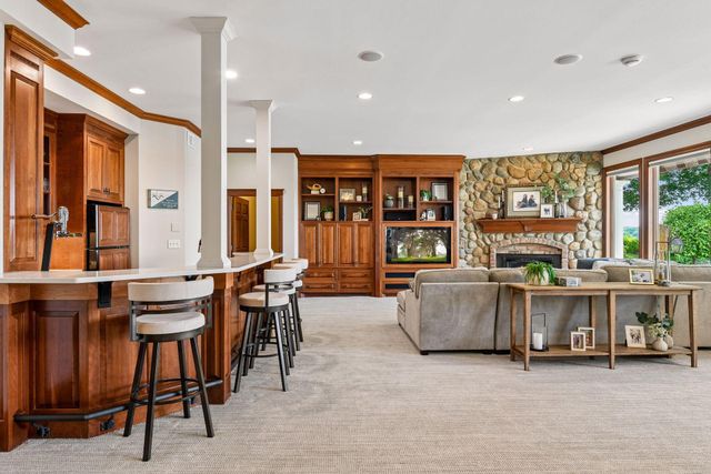 28028 Woodside Road, Shorewood, MN 55331