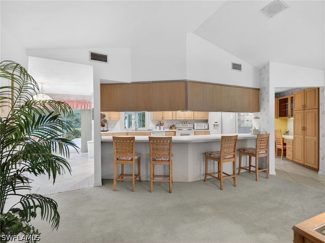2278 ROYAL LN, Naples, FL 34112