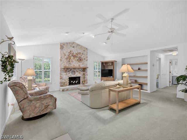 2278 ROYAL LN, Naples, FL 34112