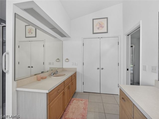 2278 ROYAL LN, Naples, FL 34112