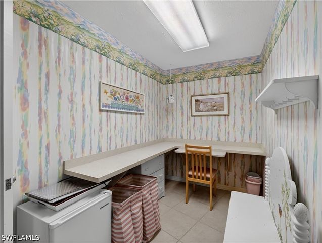 2278 ROYAL LN, Naples, FL 34112