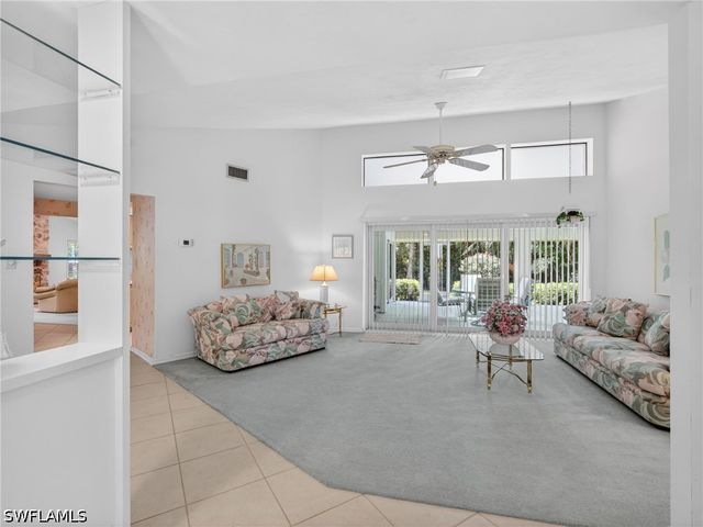 2278 ROYAL LN, Naples, FL 34112