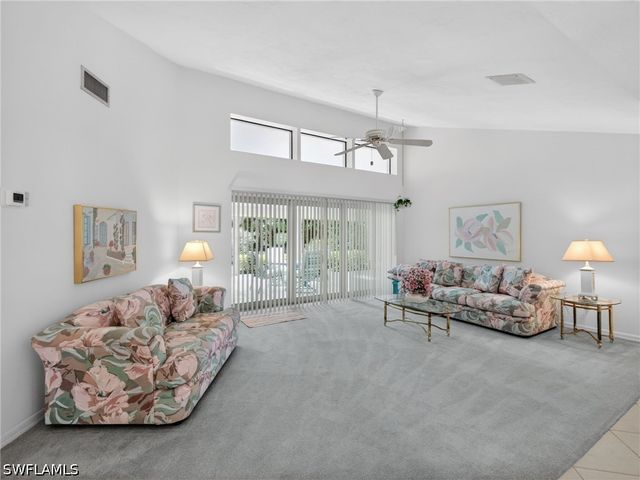 2278 ROYAL LN, Naples, FL 34112