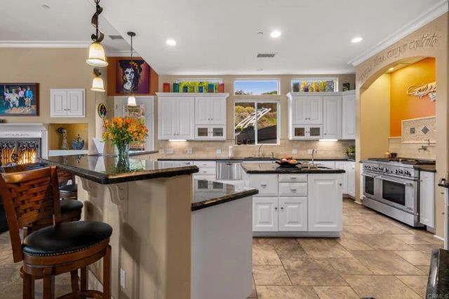 2772 Firebrand Drive, Alpine, CA 91901