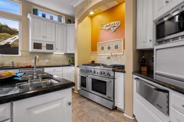 2772 Firebrand Drive, Alpine, CA 91901