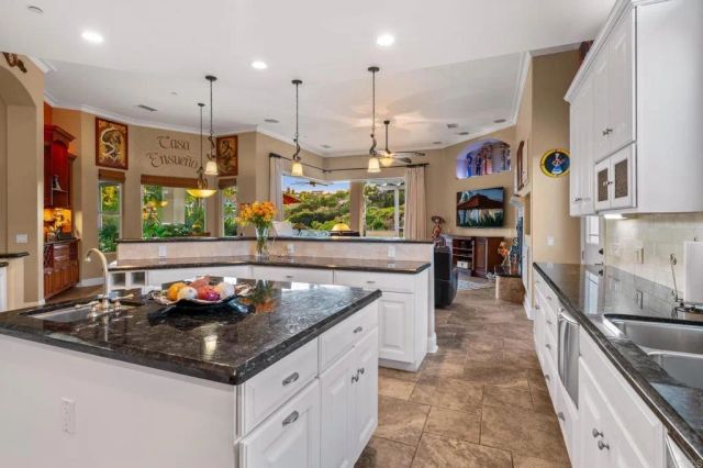 2772 Firebrand Drive, Alpine, CA 91901