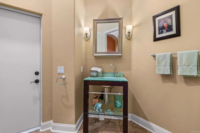 2772 Firebrand Drive, Alpine, CA 91901