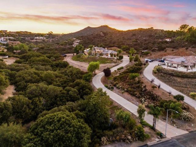 2772 Firebrand Drive, Alpine, CA 91901