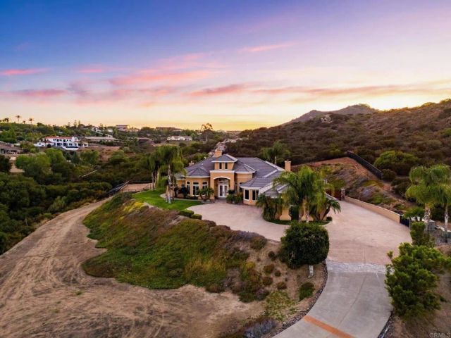 2772 Firebrand Drive, Alpine, CA 91901