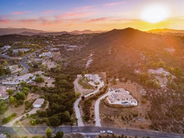 2772 Firebrand Drive, Alpine, CA 91901