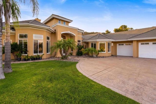 2772 Firebrand Drive, Alpine, CA 91901