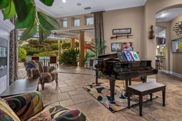 2772 Firebrand Drive, Alpine, CA 91901