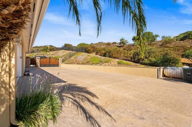 2772 Firebrand Drive, Alpine, CA 91901