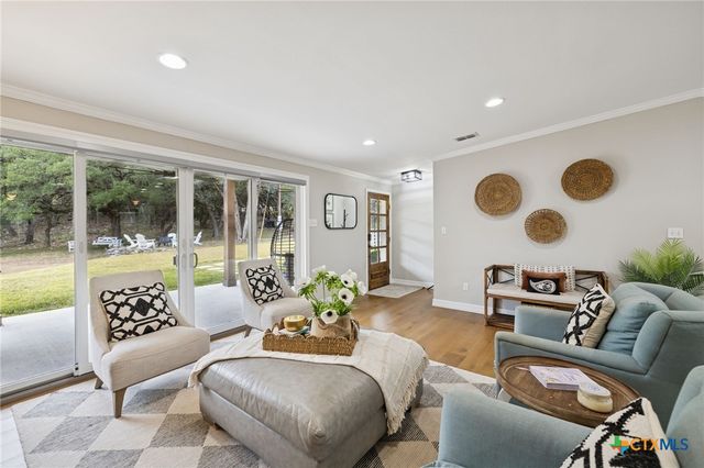 4669 Fm 2673, Canyon Lake, TX 78133