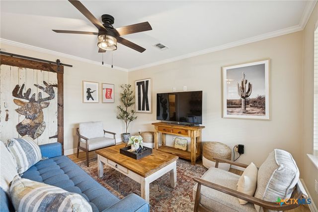 4669 Fm 2673, Canyon Lake, TX 78133