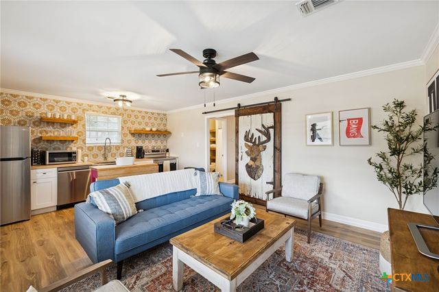 4669 Fm 2673, Canyon Lake, TX 78133