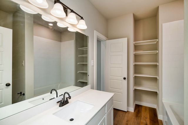 747 Harvest Moon Drive, Venus, TX 76084