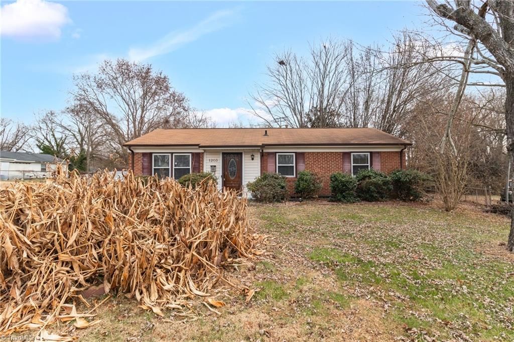 1203 Curtis Street, Greensboro, NC 27406