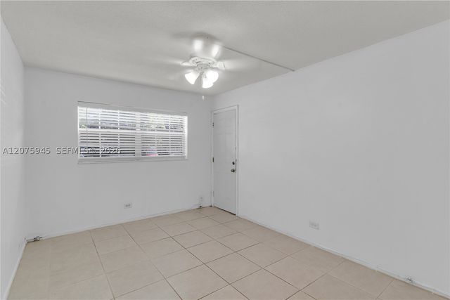 8101 SW 72nd Ave 123W, Miami, FL 33143