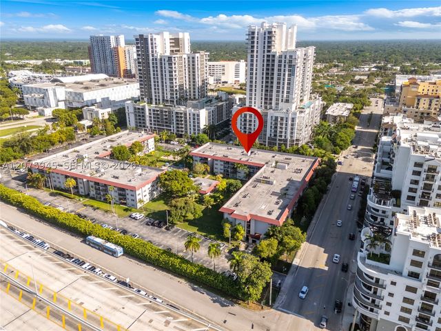 8101 SW 72nd Ave 123W, Miami, FL 33143