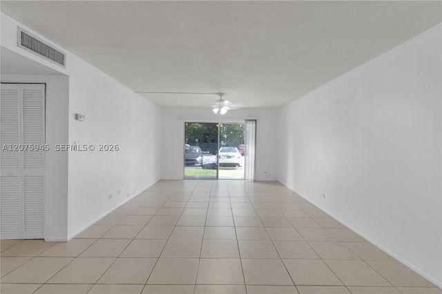 8101 SW 72nd Ave 123W, Miami, FL 33143