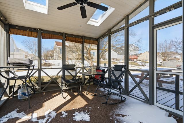 3010 Meadow Glen Street, Marion, IA 52302