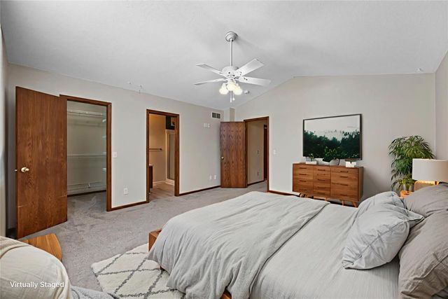 3010 Meadow Glen Street, Marion, IA 52302