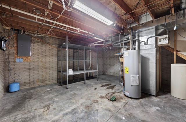 3010 Meadow Glen Street, Marion, IA 52302