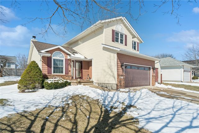 3010 Meadow Glen Street, Marion, IA 52302