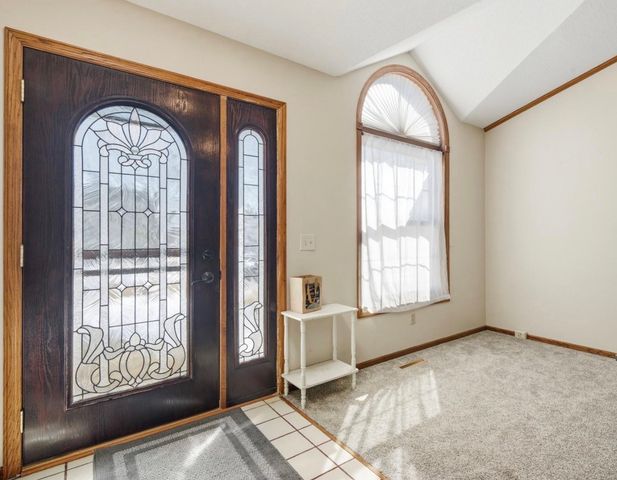 3010 Meadow Glen Street, Marion, IA 52302