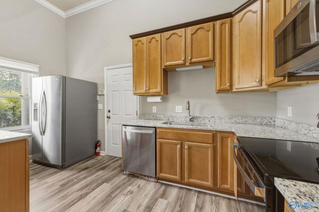 2106 Mythewood Drive, Huntsville, AL 35803