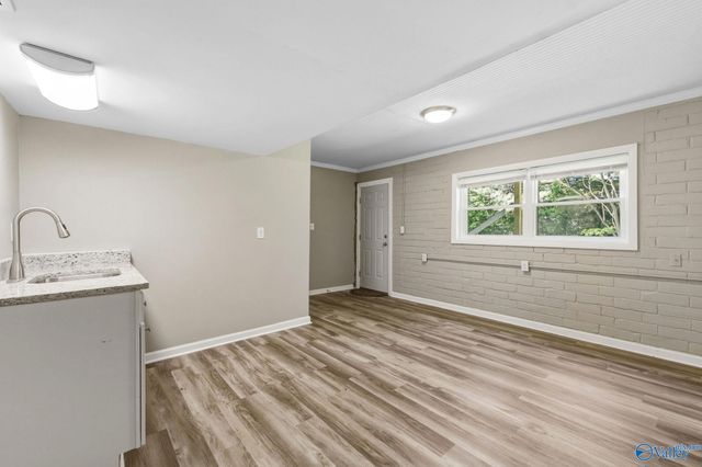 2106 Mythewood Drive, Huntsville, AL 35803