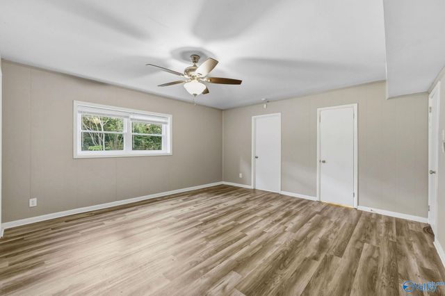 2106 Mythewood Drive, Huntsville, AL 35803