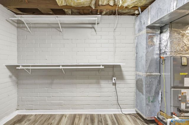 2106 Mythewood Drive, Huntsville, AL 35803