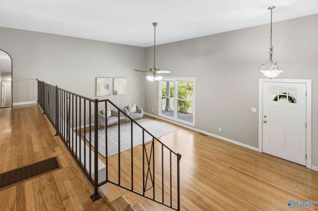 2106 Mythewood Drive, Huntsville, AL 35803