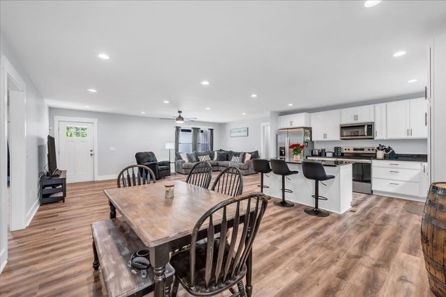 116 Carter Blake Rd, Tullahoma, TN 37388