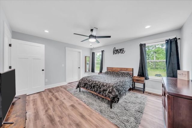 116 Carter Blake Rd, Tullahoma, TN 37388