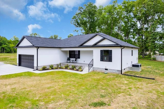 116 Carter Blake Rd, Tullahoma, TN 37388