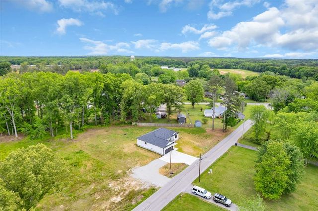 116 Carter Blake Rd, Tullahoma, TN 37388