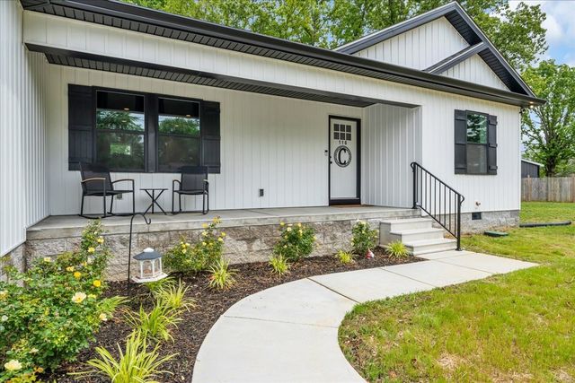 116 Carter Blake Rd, Tullahoma, TN 37388