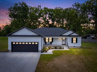 116 Carter Blake Rd, Tullahoma, TN 37388
