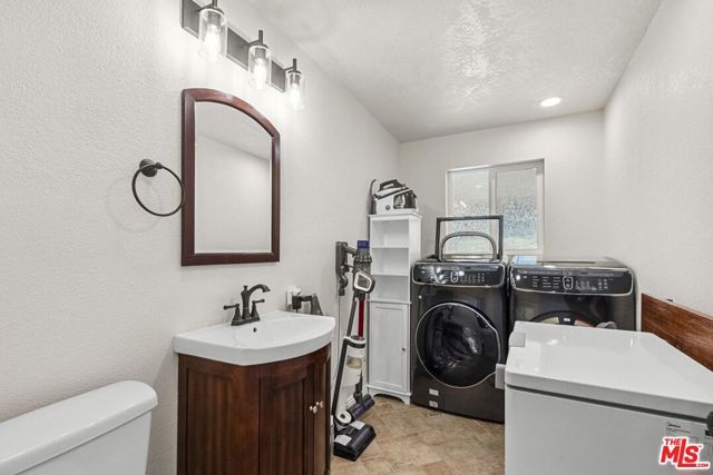 1197 Oriole Road, Wrightwood, CA 92397