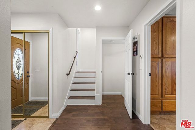 1197 Oriole Road, Wrightwood, CA 92397